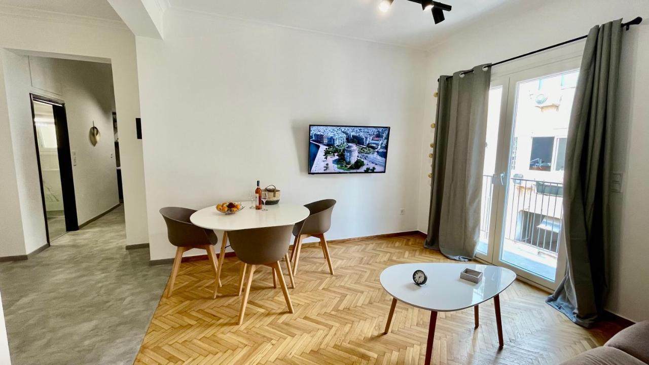 Gorgeous Renovated Apt. Close To Metro And Cultural Sites! 아테네 외부 사진