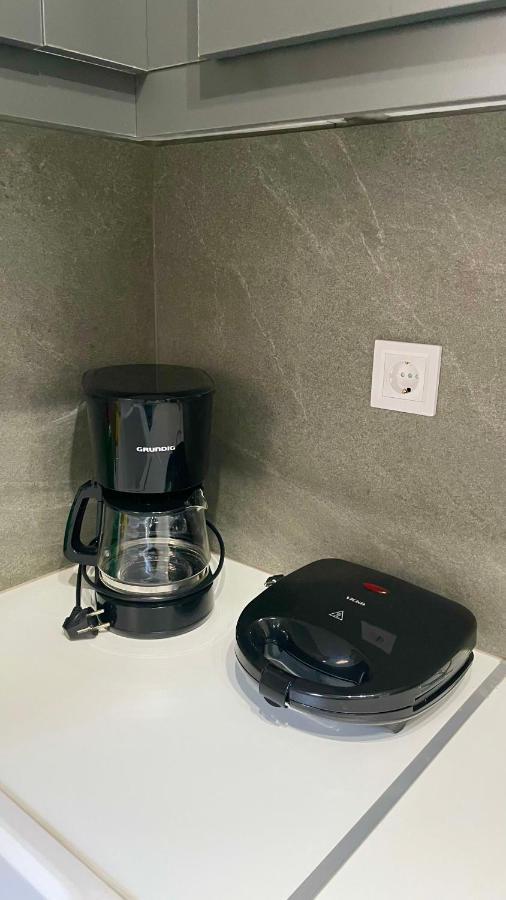 Gorgeous Renovated Apt. Close To Metro And Cultural Sites! 아테네 외부 사진